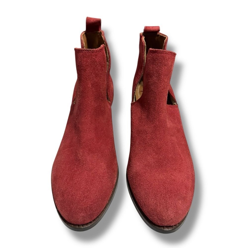Journee Collection Red Suede Ankle Boots 6.5 Block Heel Statement Fall Style